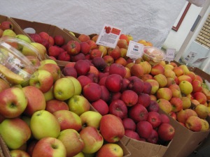 Fresh, crisp and juicy apples and pears from Kiyokawa Orchards this Saturday.